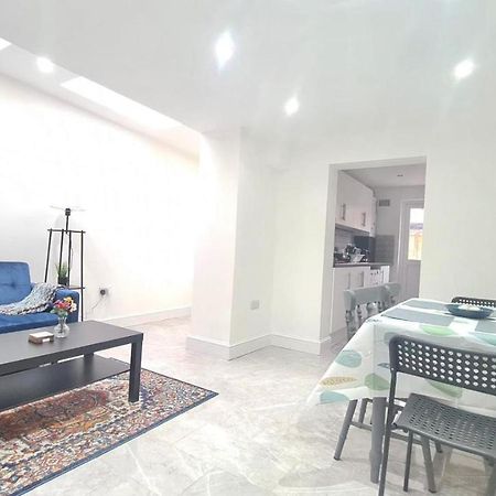 Cosy Room In Manor Park Λονδίνο Εξωτερικό φωτογραφία